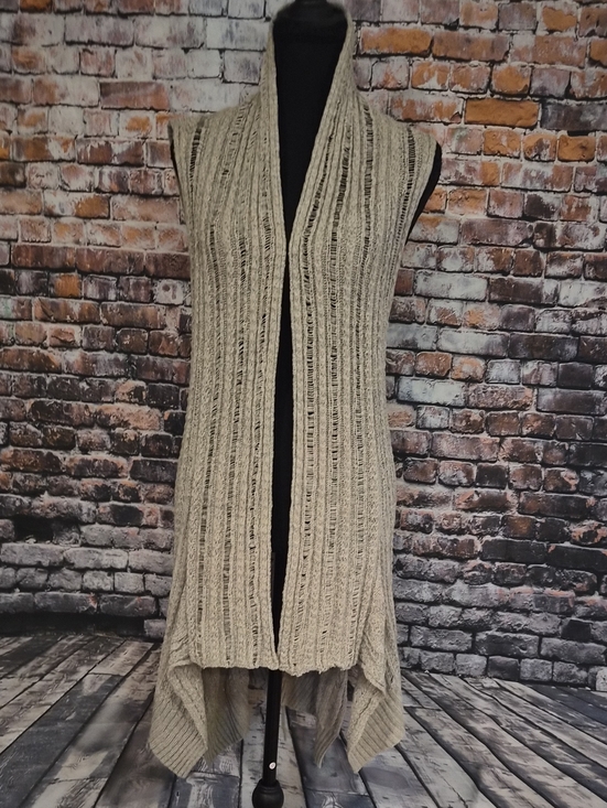 BCBGMaxAzria Sweaters - BCBGMaxAzria Sleeveless Ribbed Open-Front Cardigan - Taupe